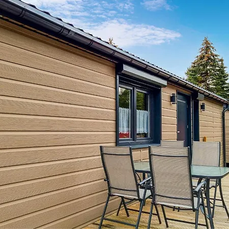 2 Bedroom Stunning Stacaravan In Lohmen Am Campsite *